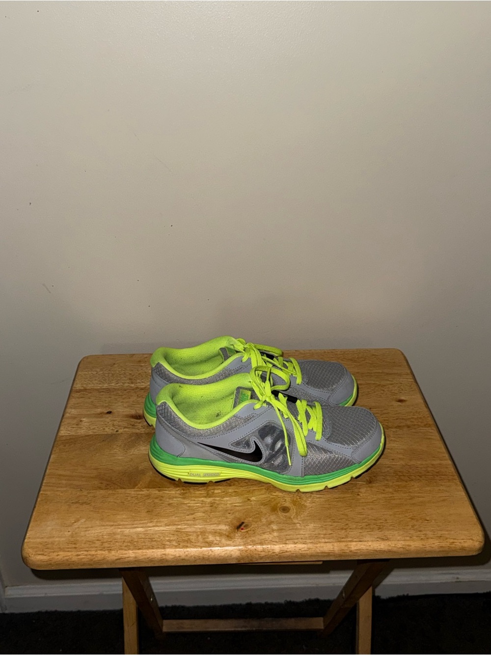 Size 7 Youth. Unisex. Nike Dual Fusion #running #sneakers